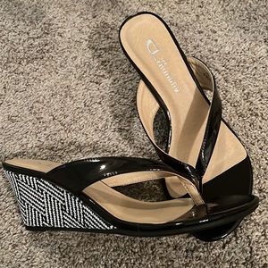 New Chinese laundry wedge sandals size 6
